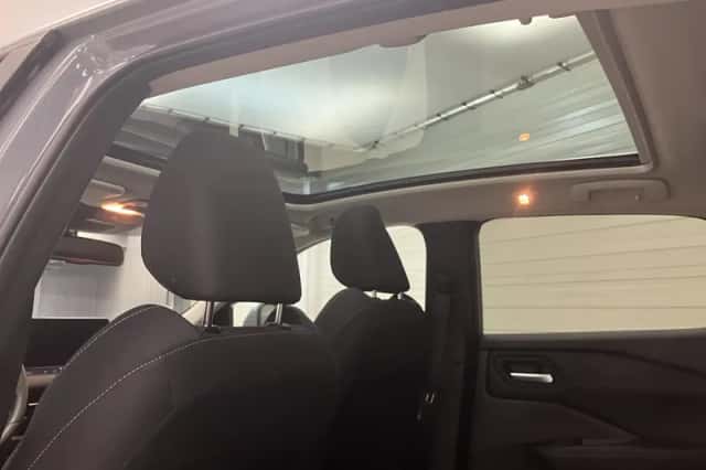 Nissan Qashqai (2024) thumbnail 4