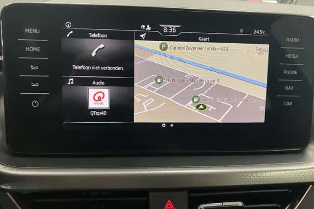 Škoda Kamiq (2023) thumbnail 4