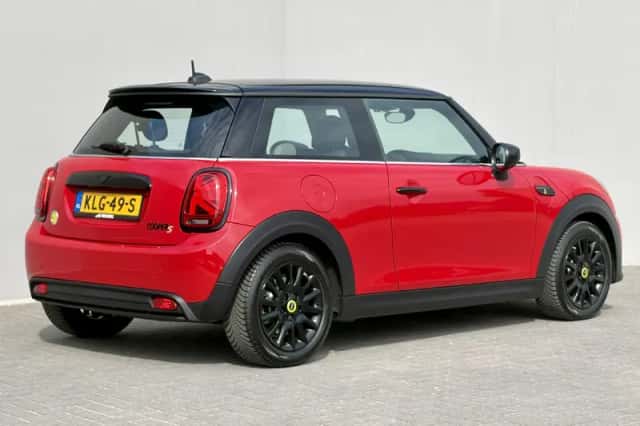 MINI Mini Electric (2022) thumbnail 3