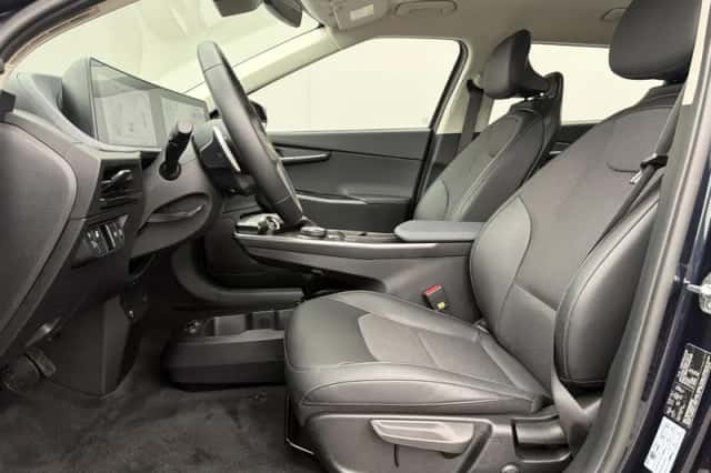 Kia EV6 (2024) thumbnail 6