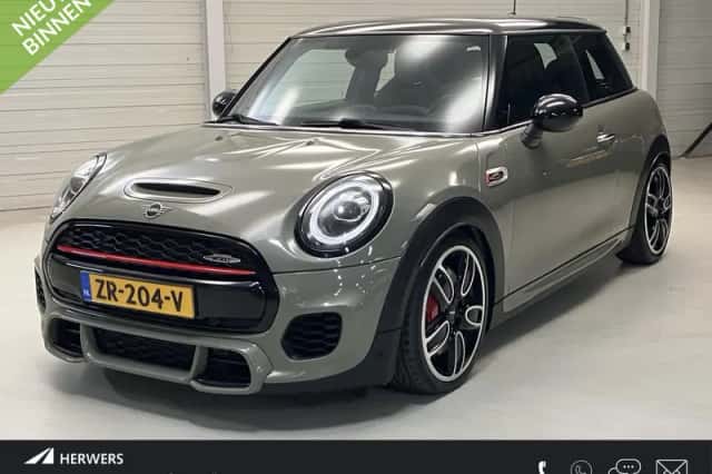 MINI John Cooper Works (2019) thumbnail 1
