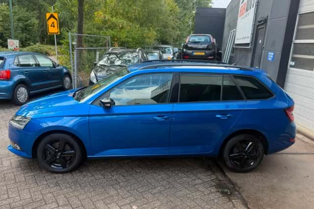 Škoda Fabia (2021) thumbnail 3
