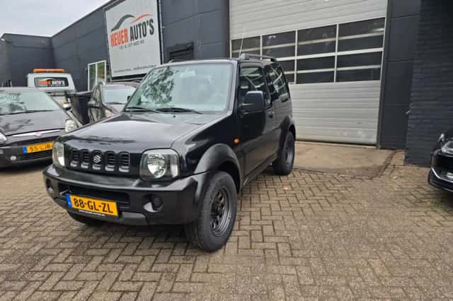 Suzuki Jimny (2001) thumbnail 1