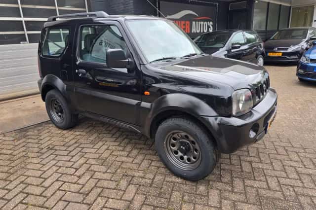 Suzuki Jimny (2001) thumbnail 2