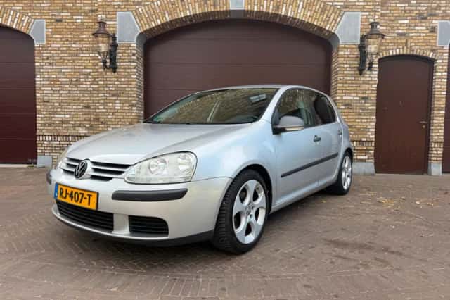 Volkswagen Golf (2008) thumbnail 1