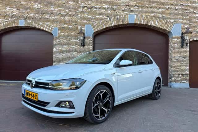 Volkswagen Polo (2019) thumbnail 1