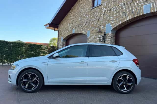Volkswagen Polo (2019) thumbnail 4
