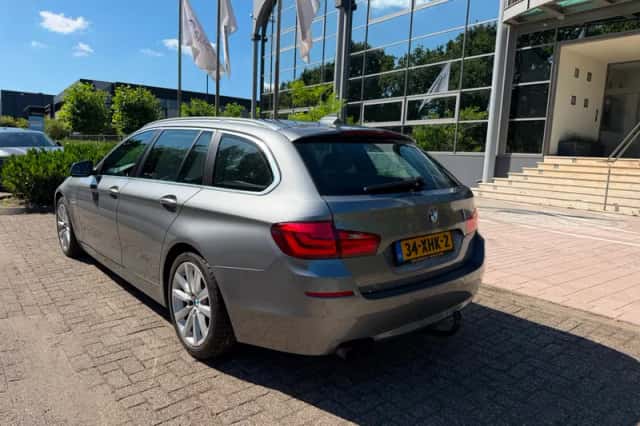 BMW 5-Serie (2012) thumbnail 3