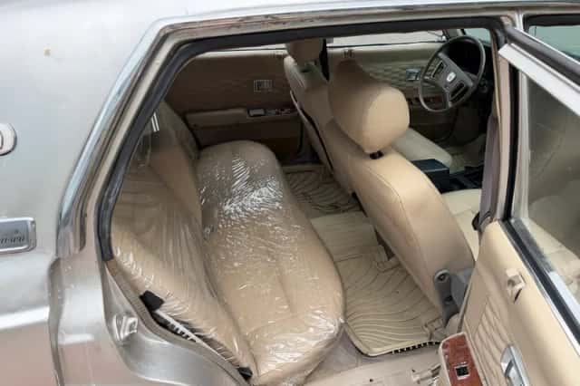 Toyota Crown (1977) thumbnail 6