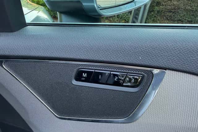 Volvo XC90 (2017) thumbnail 6
