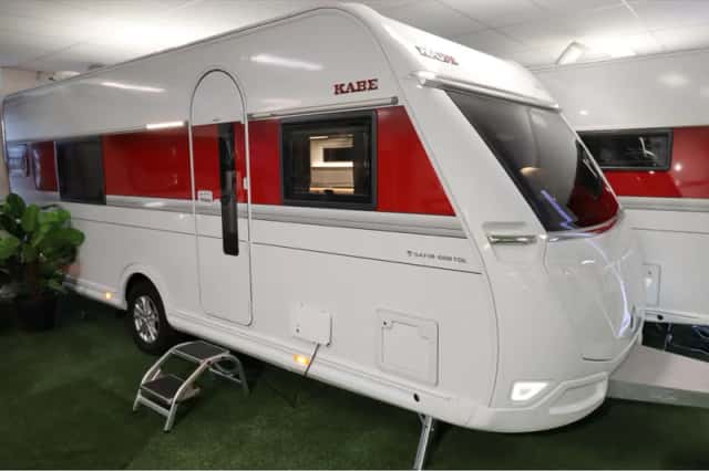 Kabe Safir (2026) thumbnail 1