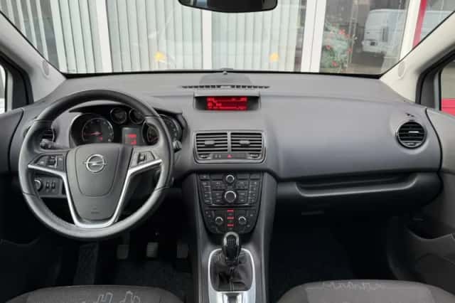 Opel Meriva (2014) thumbnail 5