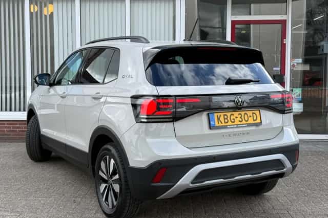Volkswagen T-Cross (2025) thumbnail 3