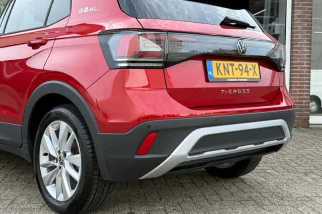 Volkswagen T-Cross (2025) thumbnail 4