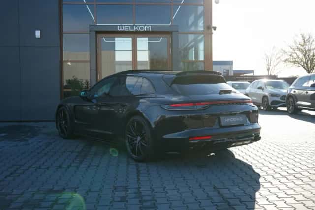 Porsche Panamera (2021) thumbnail 3