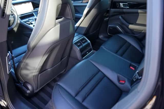 Porsche Panamera (2021) thumbnail 6