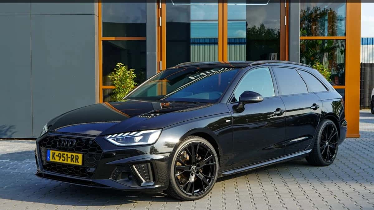 Audi A4 (2021) — foto 1