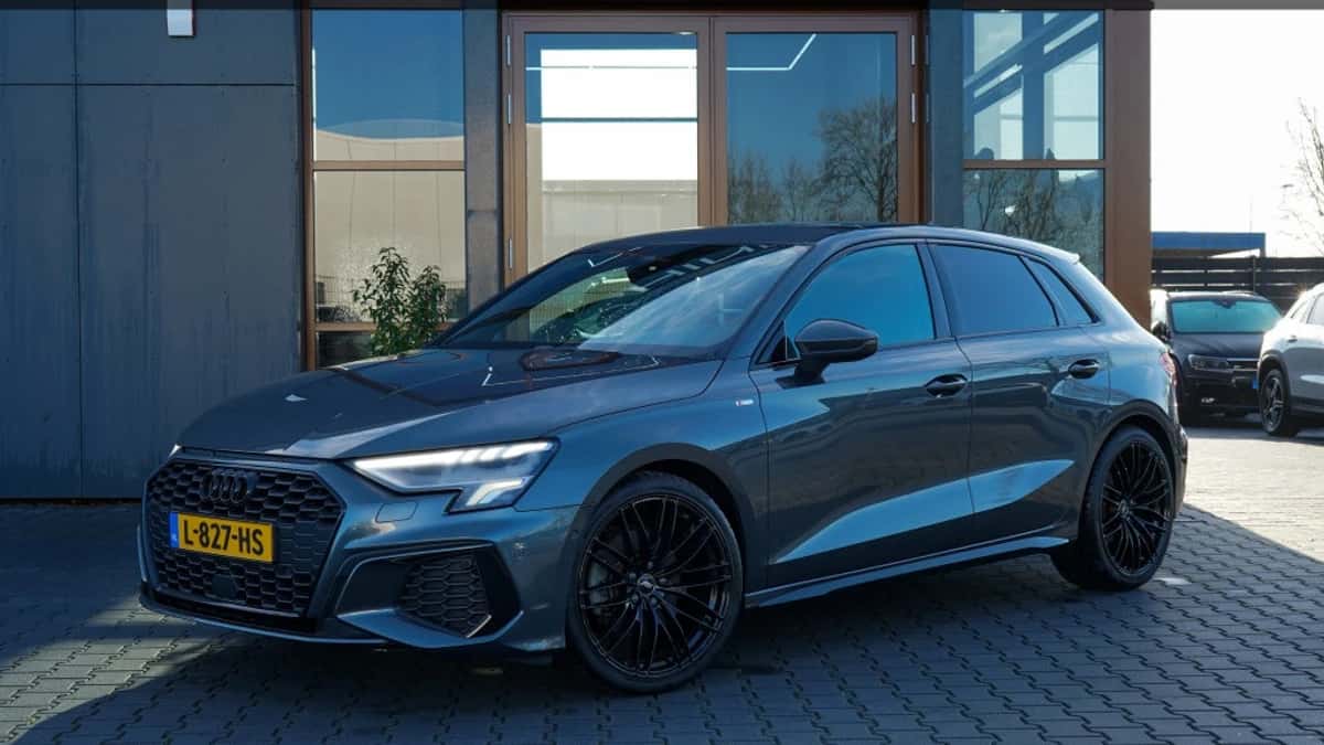 Audi A3 (2021) — foto 1