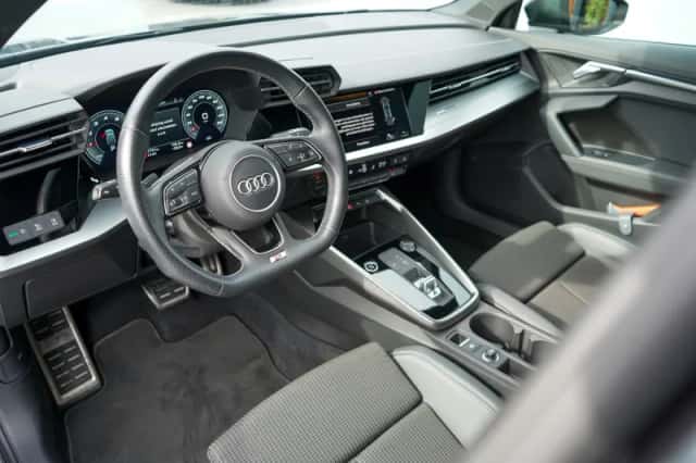 Audi A3 (2021) thumbnail 4
