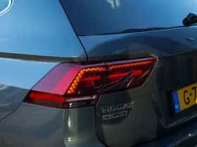 Volkswagen Tiguan (2019) thumbnail 17