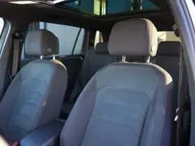 Volkswagen Tiguan (2019) thumbnail 5