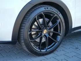 Porsche Cayenne (2022) thumbnail 15