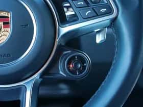 Porsche Cayenne (2022) thumbnail 32