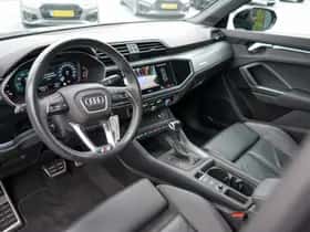 Audi Q3 (2021) thumbnail 4