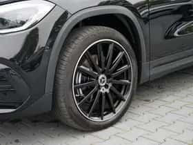 Mercedes-Benz GLA (2022) thumbnail 16