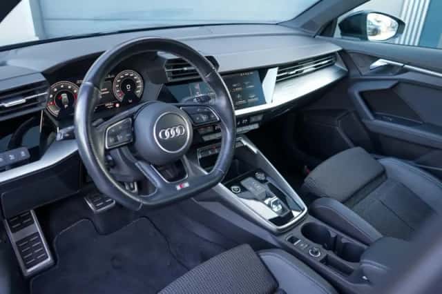 Audi A3 (2021) thumbnail 4