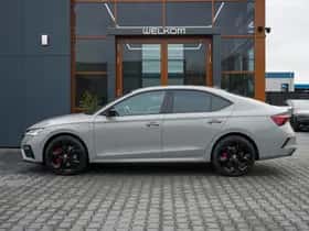 Škoda Octavia (2021) thumbnail 2