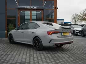 Škoda Octavia (2021) thumbnail 3