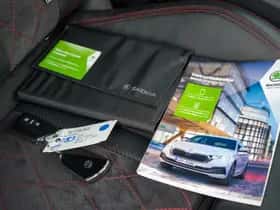 Škoda Octavia (2021) thumbnail 7