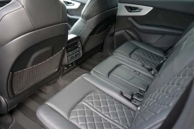 Audi Q7 (2021) thumbnail 6