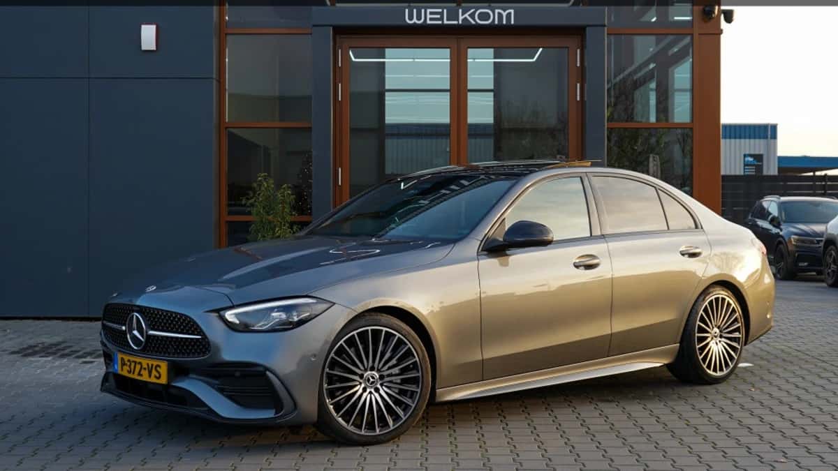 Mercedes-Benz C-Klasse (2022) — foto 1