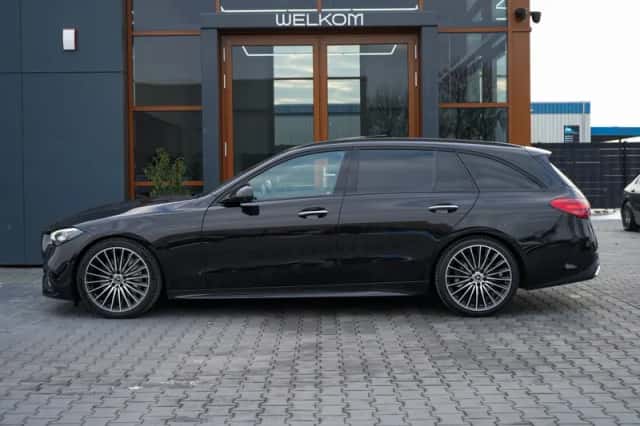 Mercedes-Benz C-Klasse (2021) thumbnail 2