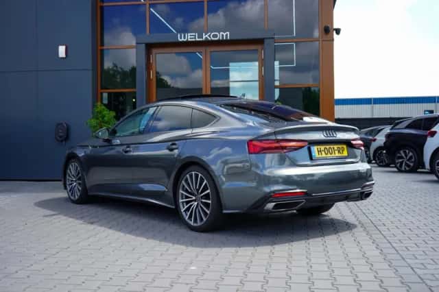 Audi A5 (2020) thumbnail 3