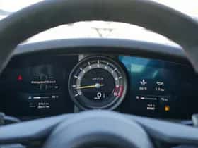 Porsche 911 (2021) thumbnail 22