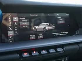 Porsche 911 (2021) thumbnail 26