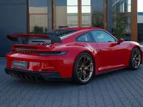 Porsche 911 (2021) thumbnail 8