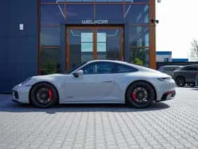 Porsche 911 (2022) thumbnail 2