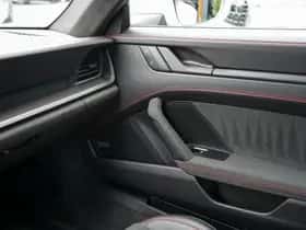 Porsche 911 (2022) thumbnail 54