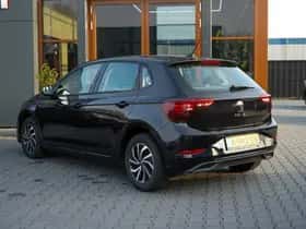 Volkswagen Polo (2022) thumbnail 3