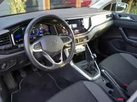 Volkswagen Polo (2022) thumbnail 4