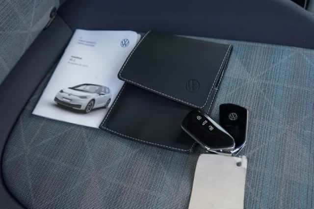 Volkswagen ID.3 (2022) thumbnail 6