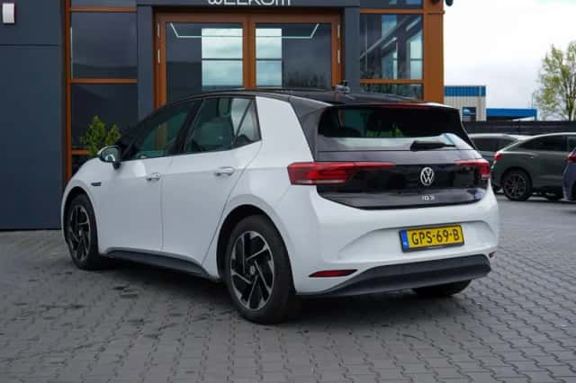 Volkswagen ID.3 (2021) thumbnail 3
