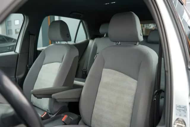 Volkswagen ID.3 (2021) thumbnail 6