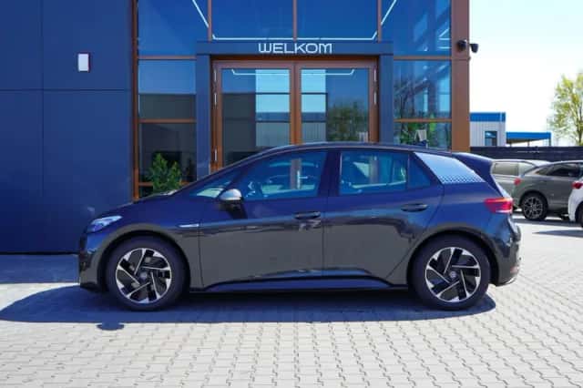Volkswagen ID.3 (2020) thumbnail 2