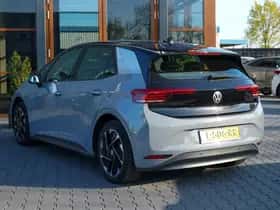 Volkswagen ID.3 (2020) thumbnail 3