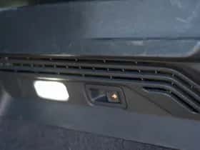 Volkswagen ID.4 (2020) thumbnail 35